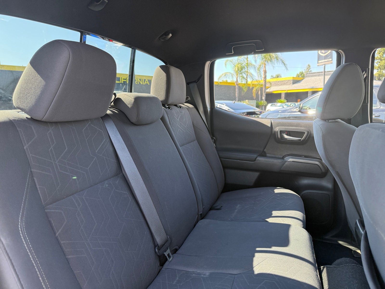 Used 2019 Toyota Tacoma TRD Off-Road image 18