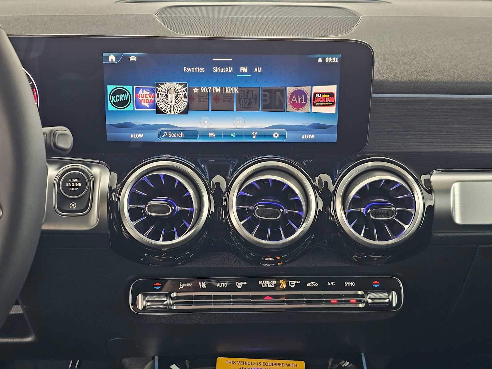 New 2026 Mercedes-Benz GLB 250 image 25