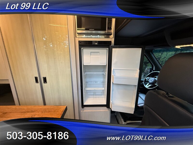 Used 2020 Mercedes-Benz Sprinter 2500 image 65
