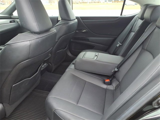 Used 2022 Lexus ES 350 w/ Premium Package image 9