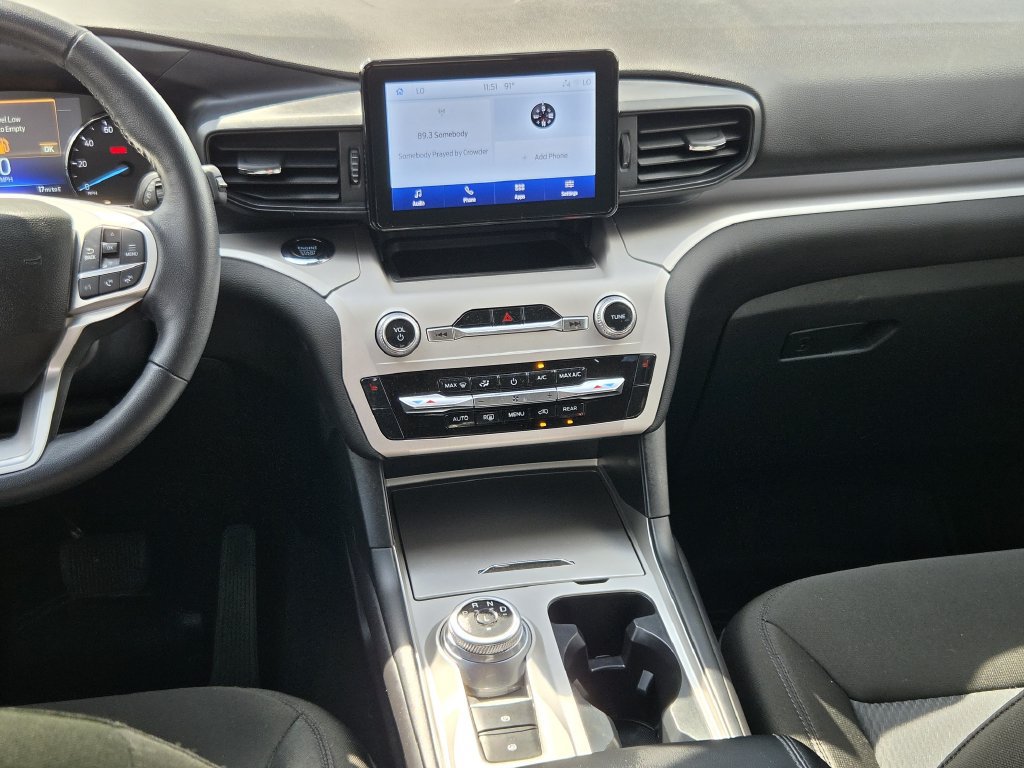 Used 2023 Ford Explorer XLT RWD image 16