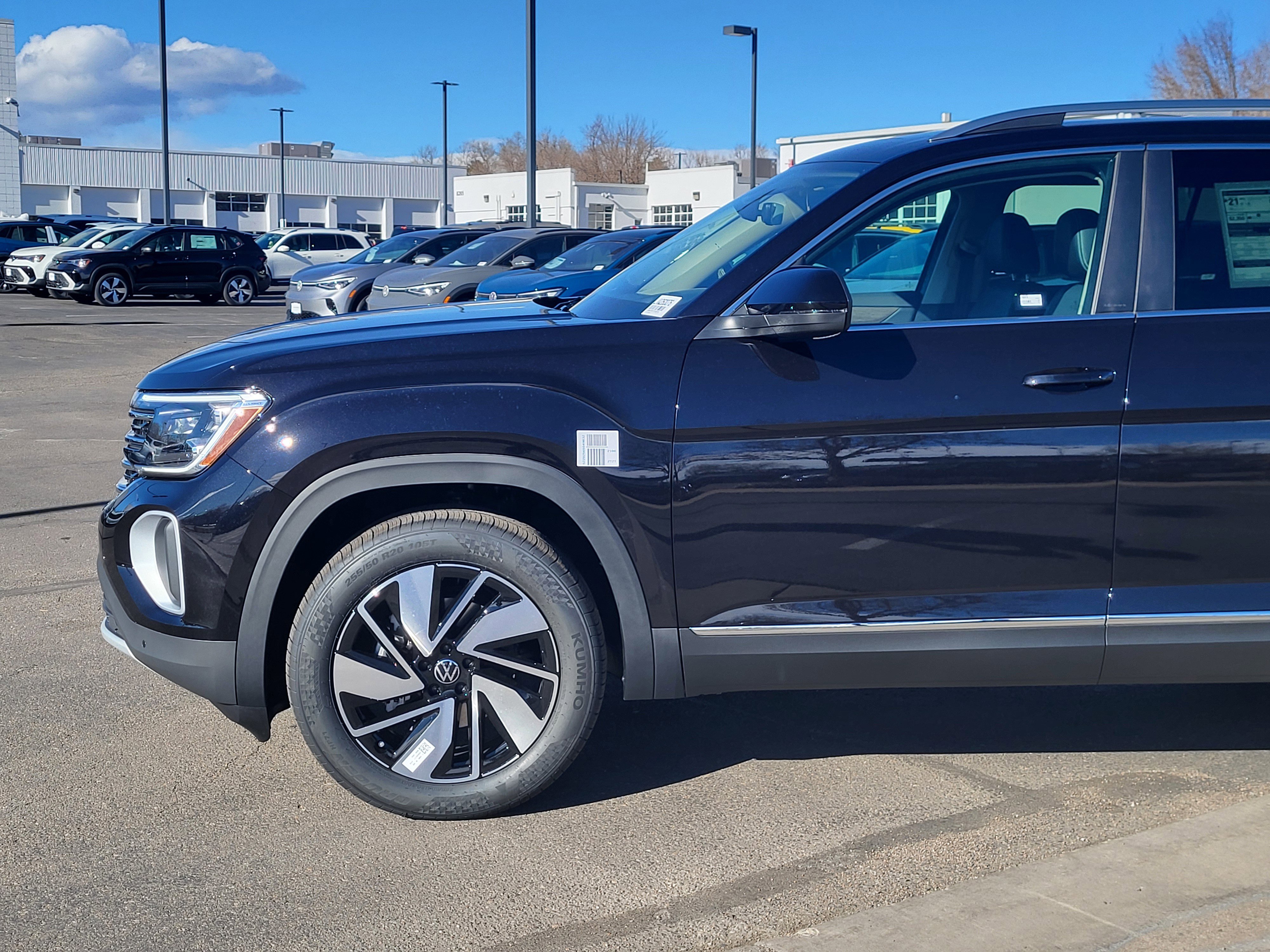 New 2026 Volkswagen Atlas SEL image 2