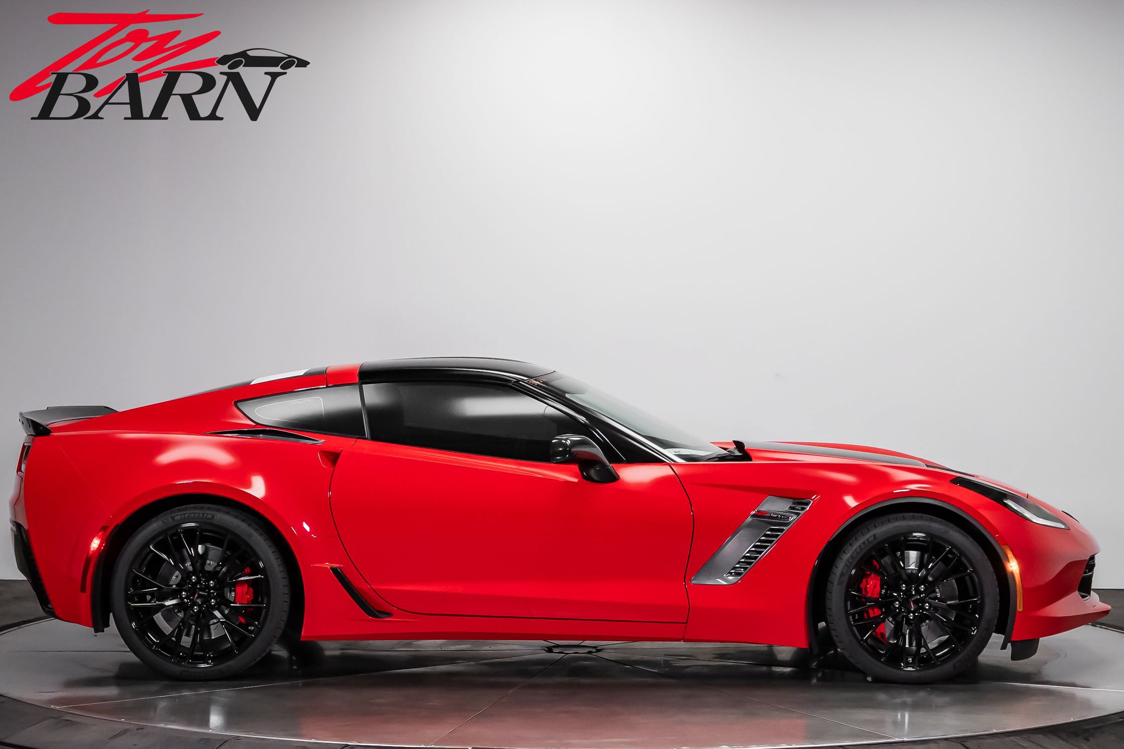 Used 2017 Chevrolet Corvette Z06 RWD image 14