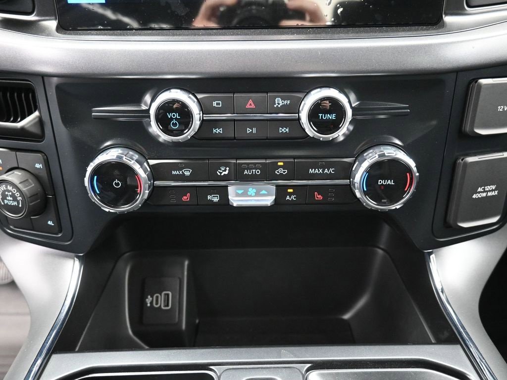 New 2025 Ford F150 XLT w/ Equipment Group 302A MID image 9