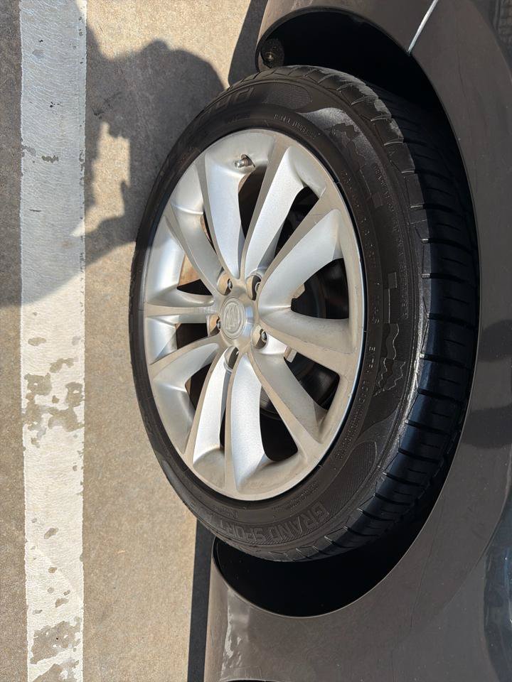 Used 2015 Buick Verano Leather FWD image 37