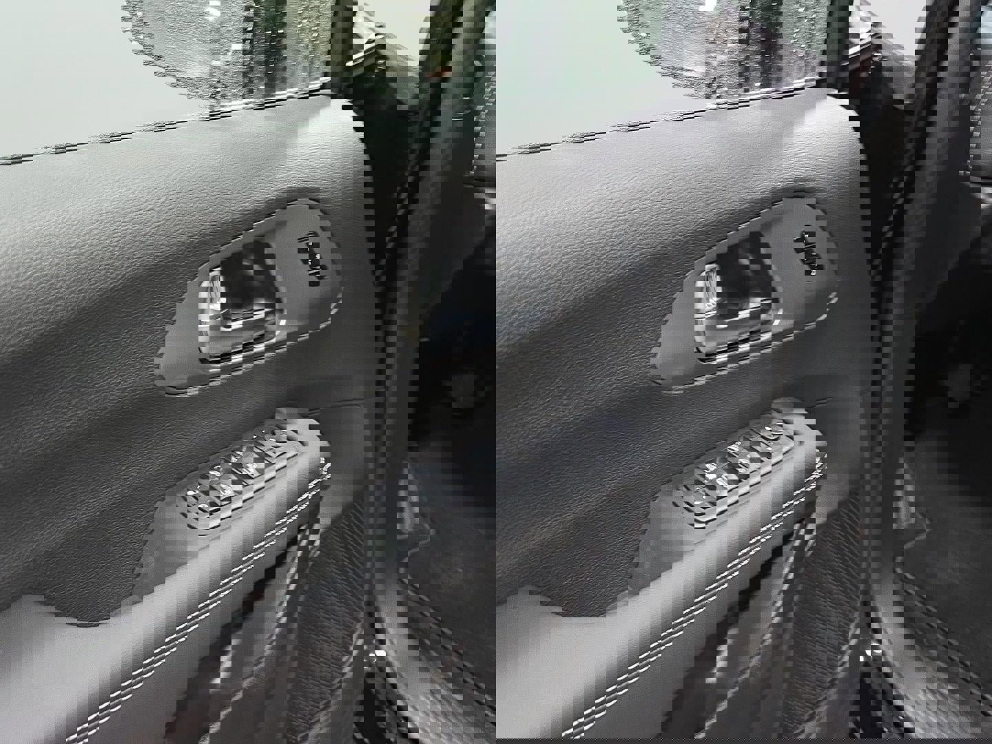 New 2026 Chrysler Pacifica Select image 8