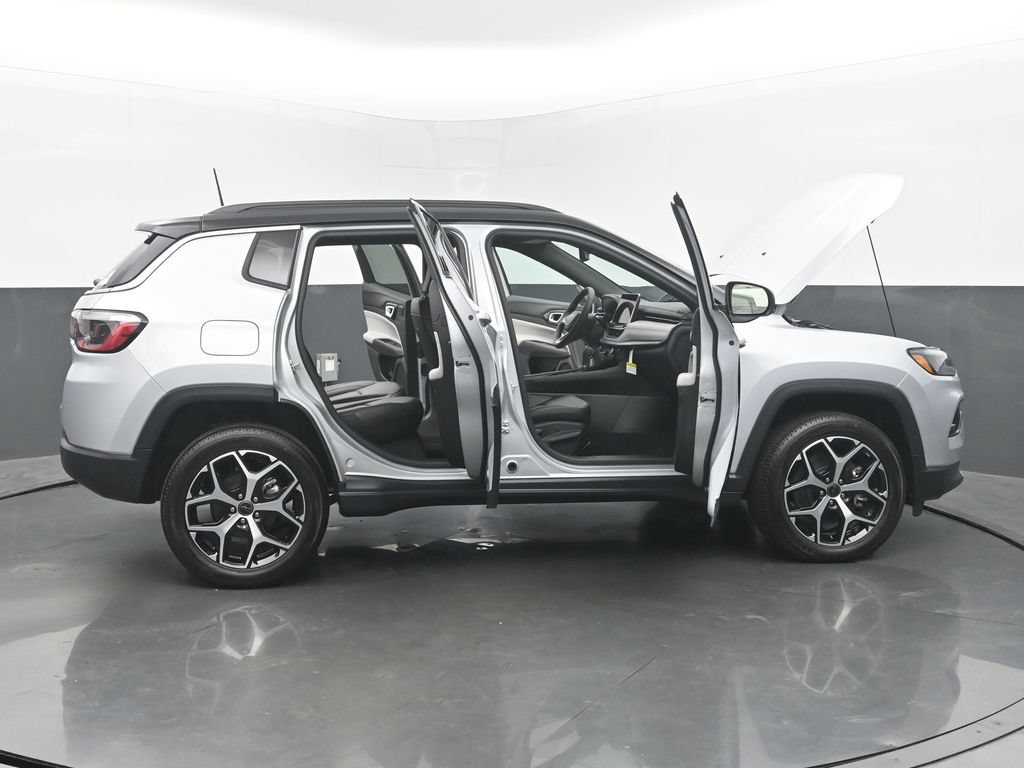 New 2026 Jeep Compass Limited w/ Sun, Sound & Navigation Group AWD/4WD image 55