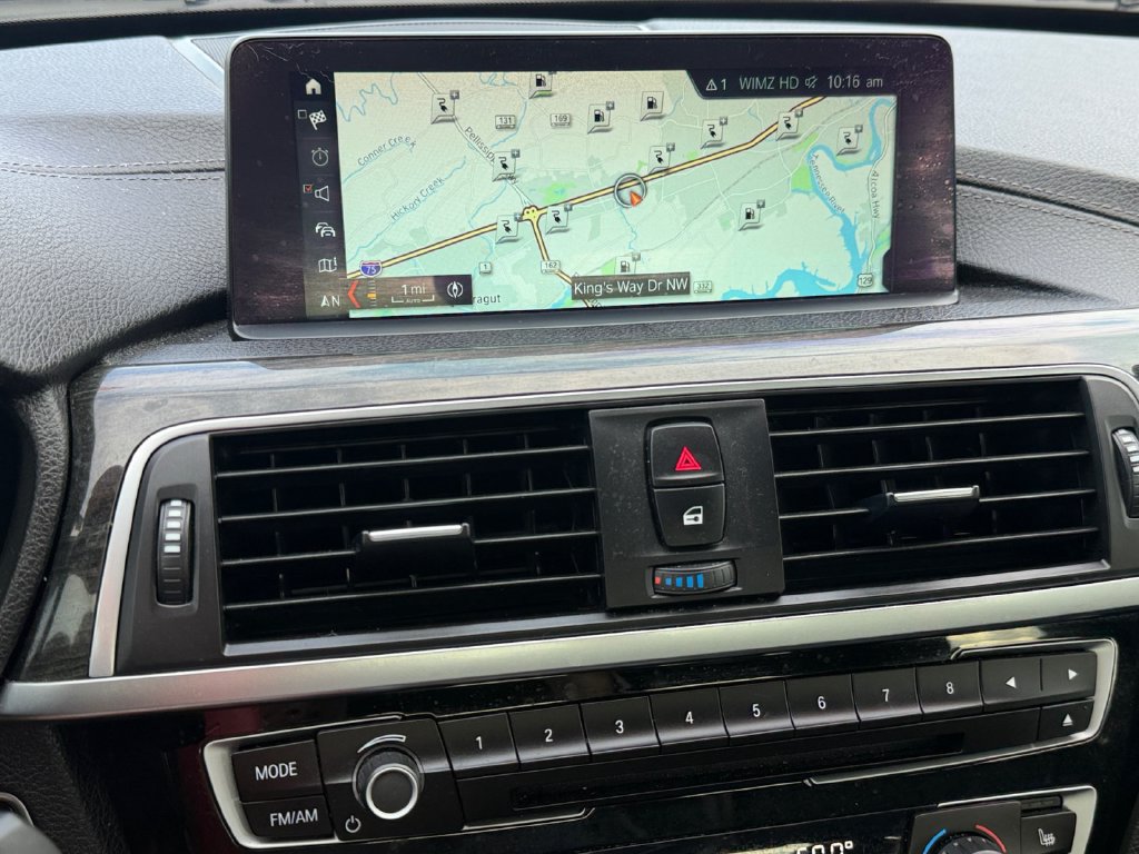 Used 2018 BMW 330e w/ Premium Package RWD image 24