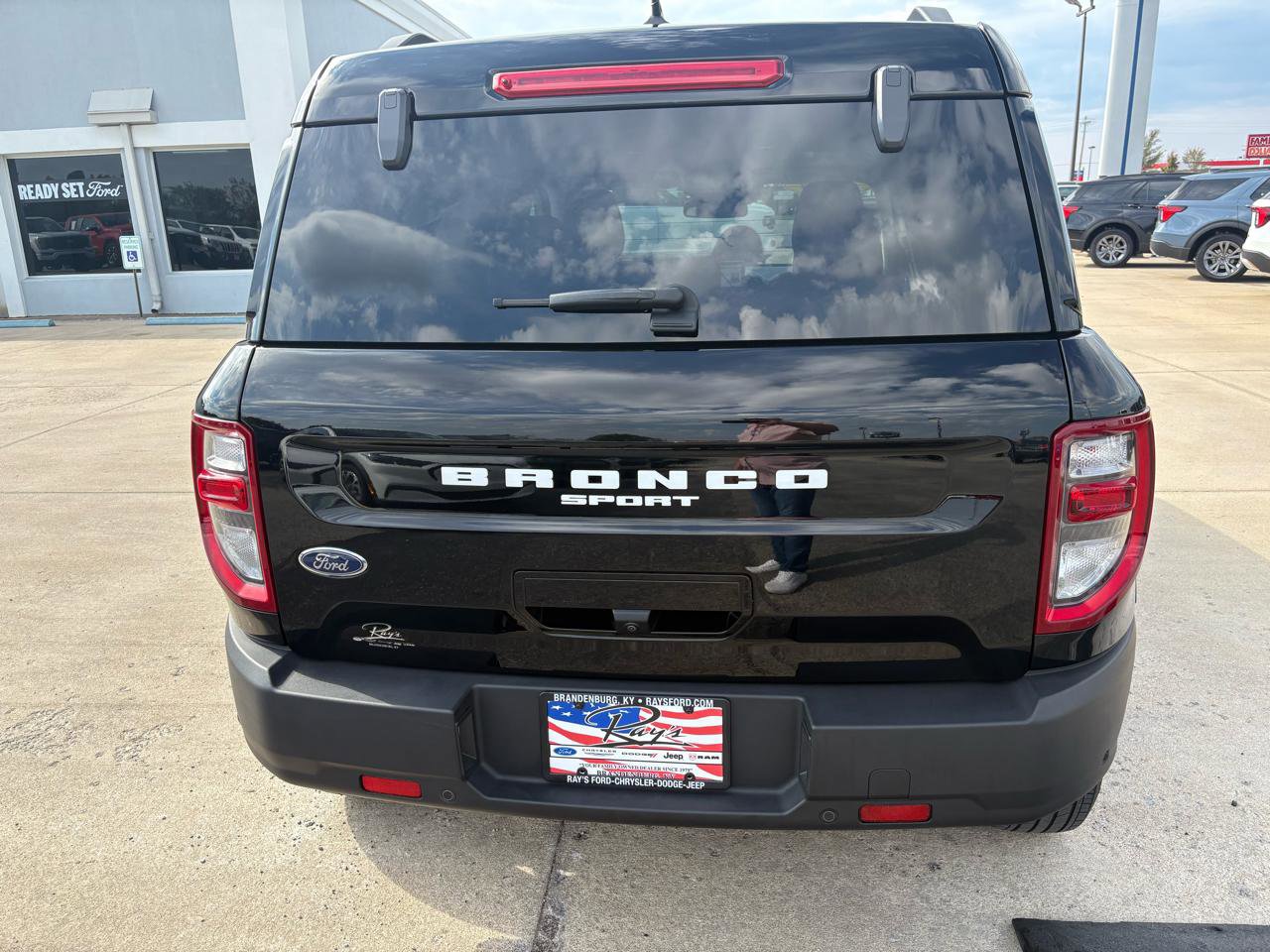 Used 2023 Ford Bronco Sport Outer Banks w/ Tech Package AWD/4WD image 5