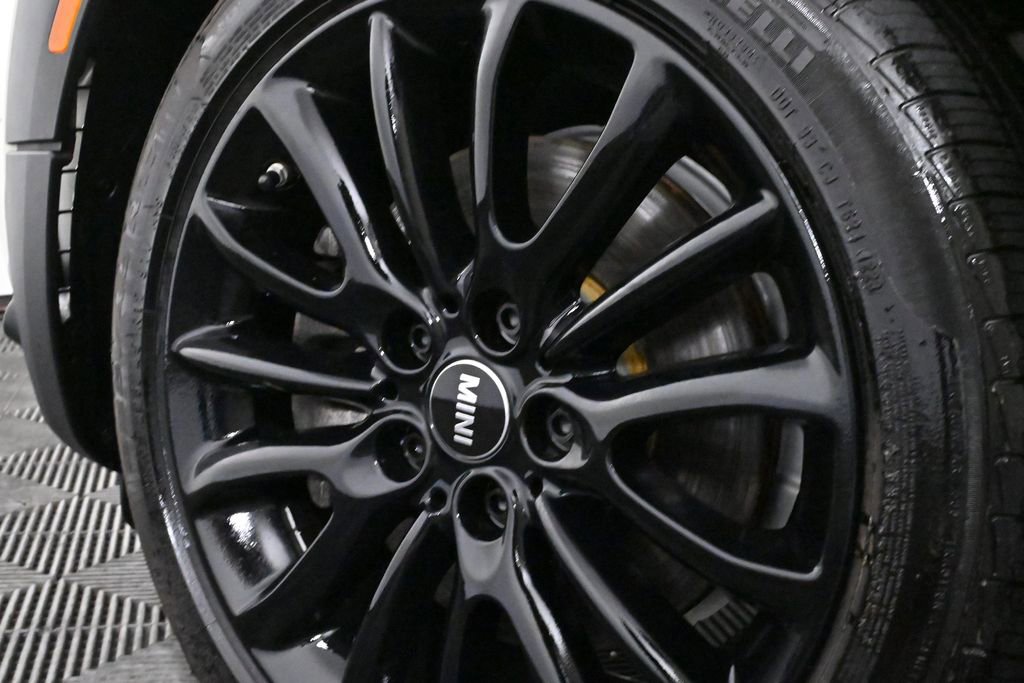 Certified 2022 MINI Cooper Clubman S w/ Driver Assistance Package image 33