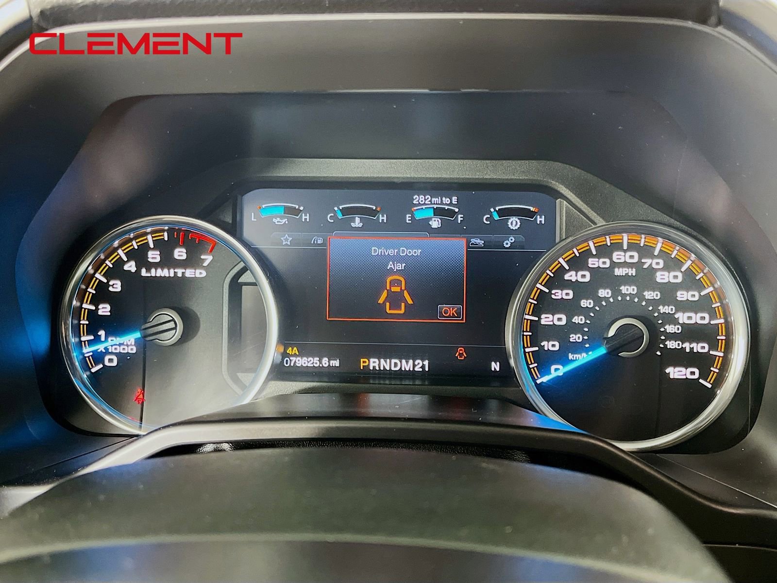 Used 2016 Ford F150 Limited image 18