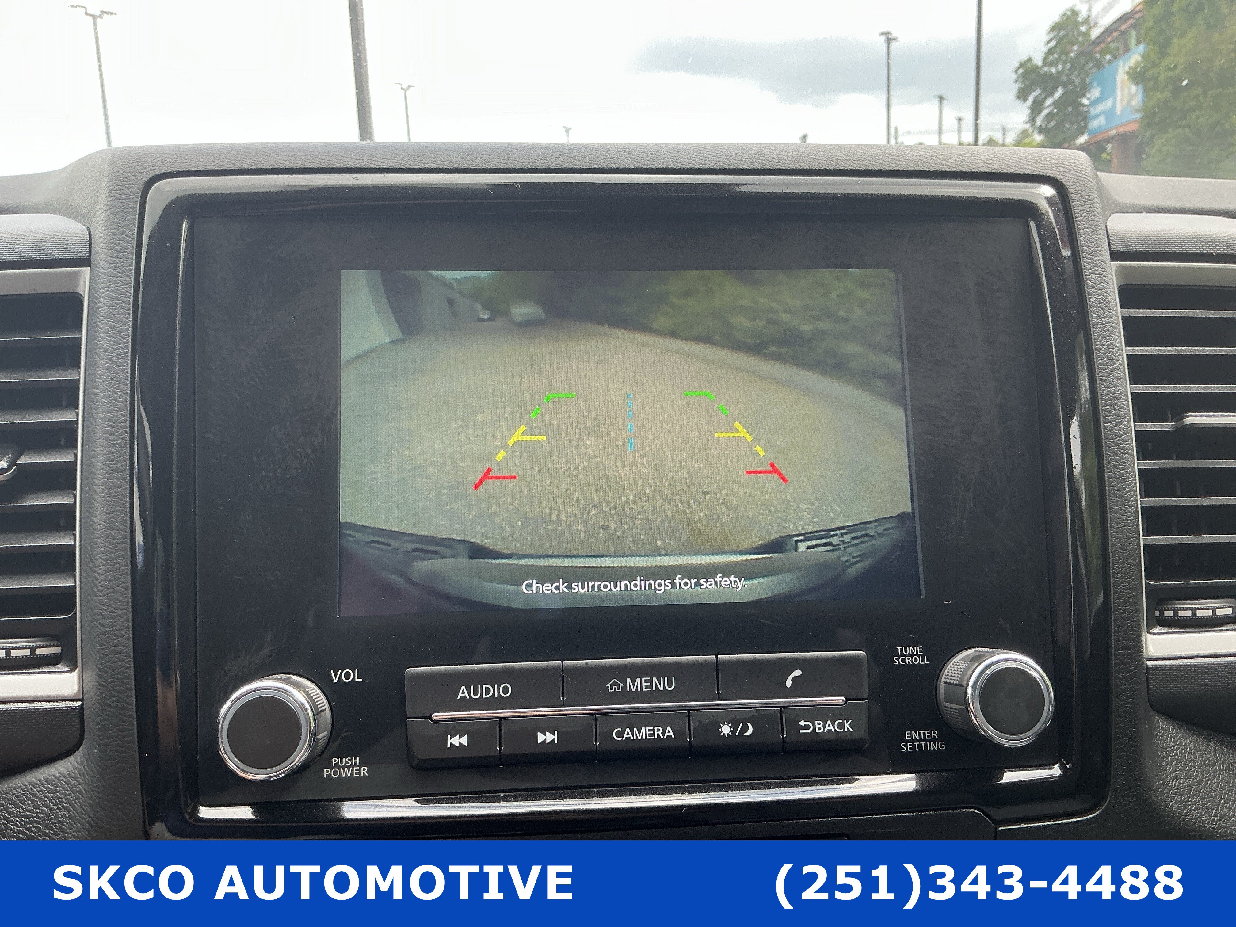 Used 2024 Nissan Frontier SV w/ SV Convenience Package RWD image 17