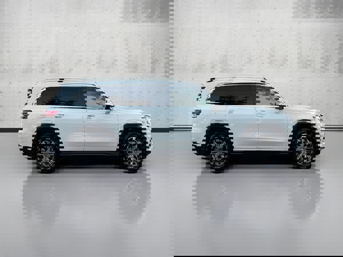 Used 2023 Mercedes-Benz GLS 450 4MATIC image 8