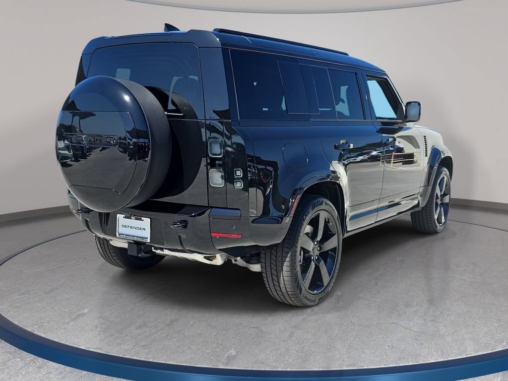 New 2026 Land Rover Defender 110 X-Dynamic SE AWD/4WD image 5