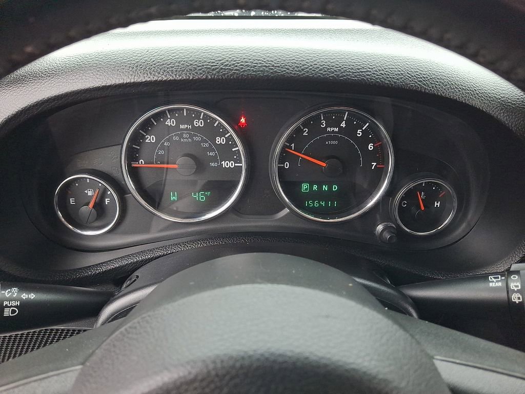 Used 2013 Jeep Wrangler Sahara w/ Dual Top Group image 20