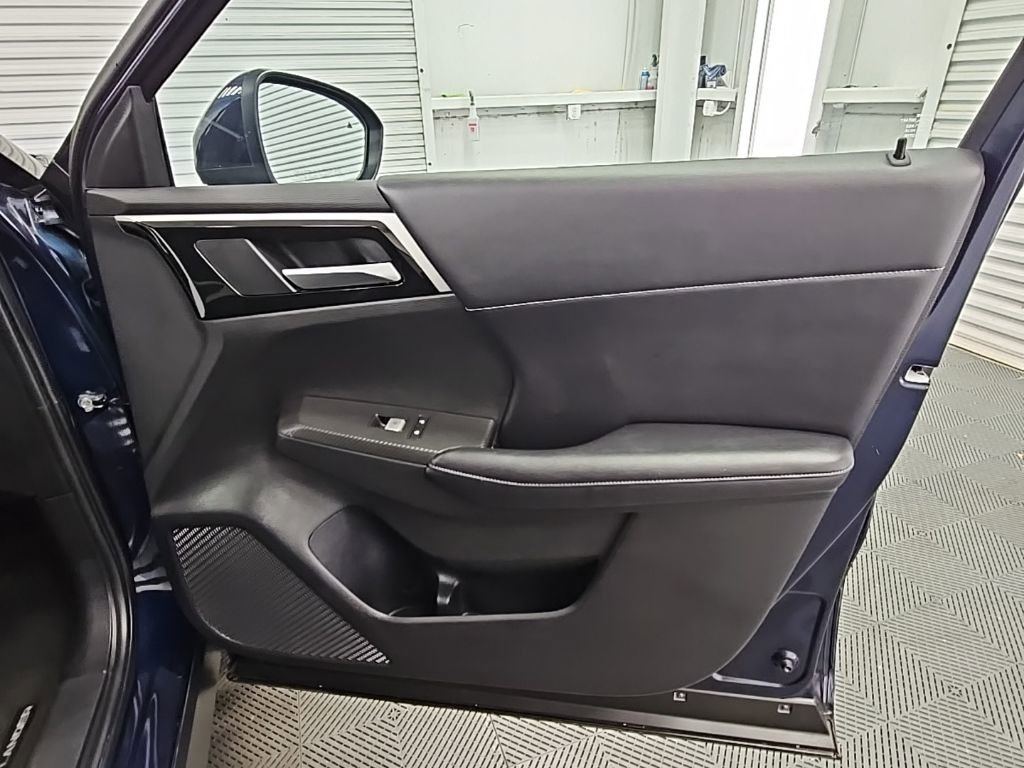 Used 2024 Mitsubishi Outlander SE image 42