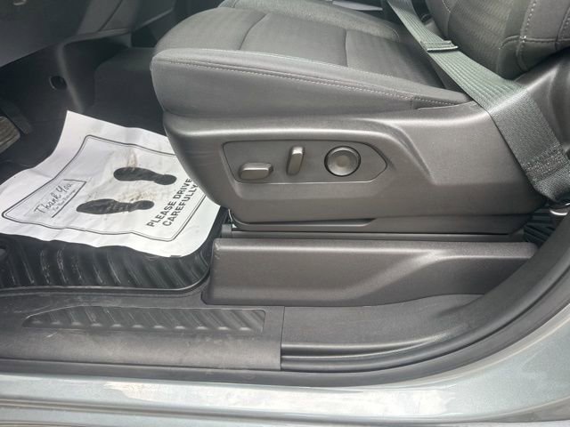 Used 2025 Chevrolet Silverado 1500 Custom w/ Turbomax Blackout Package image 17