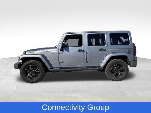 Used 2017 Jeep Wrangler Unlimited Sahara image 2