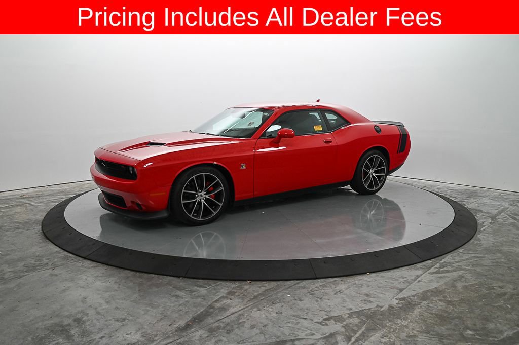 Used 2018 Dodge Challenger R/T Scat Pack RWD image 1