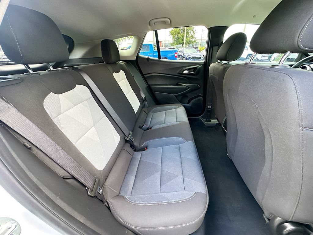Certified 2024 Chevrolet Trax LS w/ LS Convenience Package FWD image 24