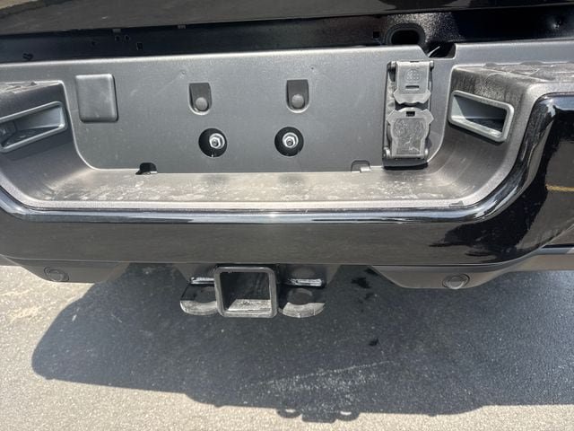 New 2026 RAM 3500 Big Horn AWD/4WD image 8
