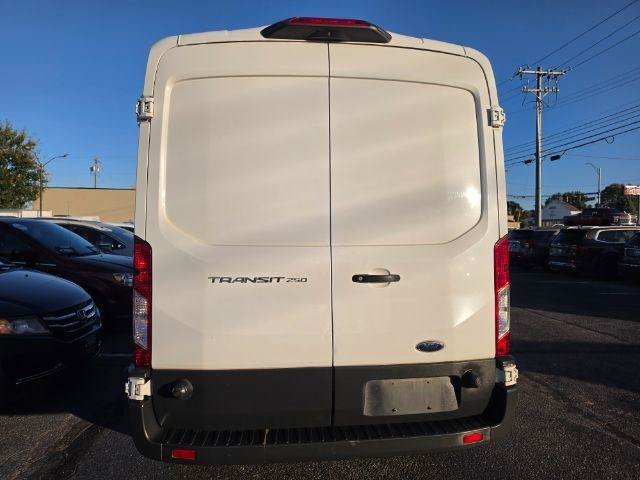 Used 2018 Ford Transit 250 148 Medium Roof w/ Exterior Upgrade Package RWD image 6