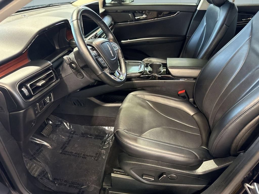 Certified 2022 Lincoln Nautilus Reserve AWD/4WD image 12