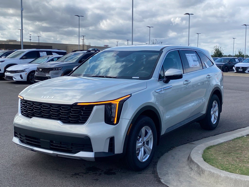 New 2026 Kia Sorento LX FWD image 3