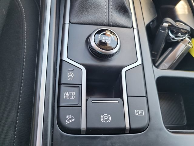 Used 2025 Kia Sorento LX FWD image 25