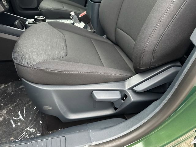 New 2025 Ford Maverick XL image 13