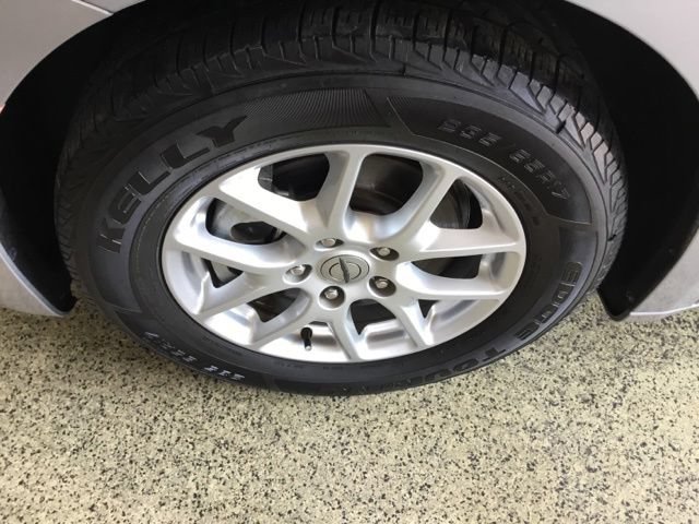 Used 2021 Chrysler Pacifica Touring-L FWD image 11