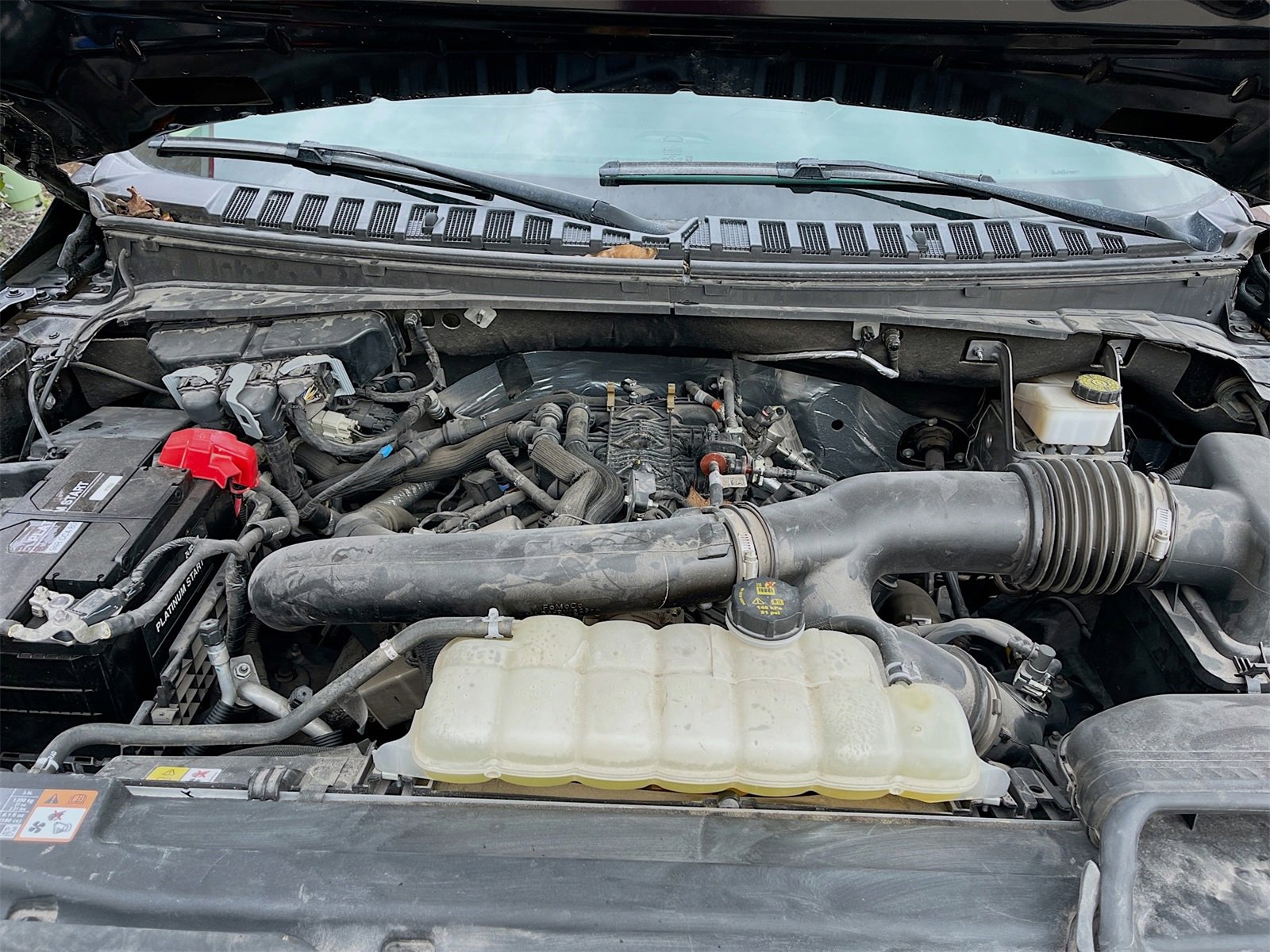 Used 2024 Ford Expedition XLT image 31