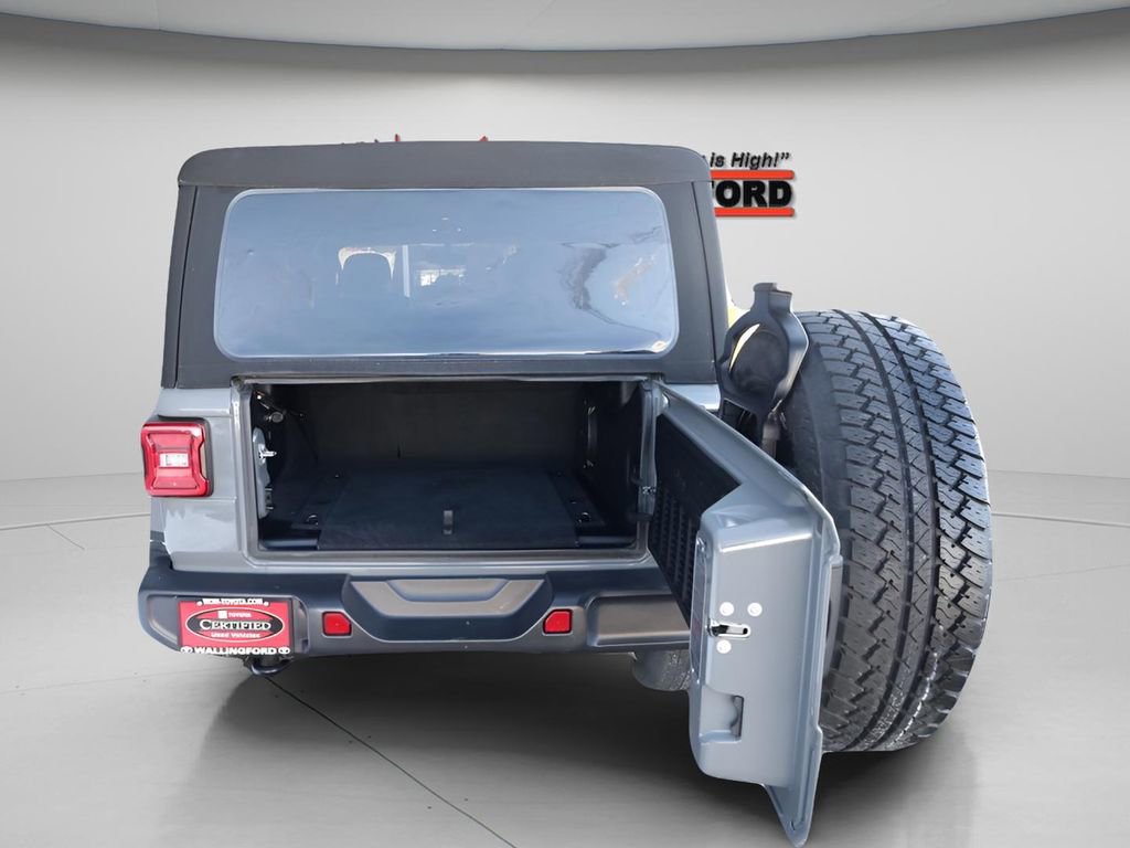 Used 2019 Jeep Wrangler Unlimited Sahara w/ Dual Top Group image 11