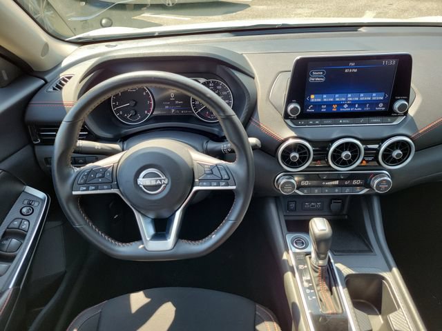 Certified 2025 Nissan Sentra SR FWD image 15