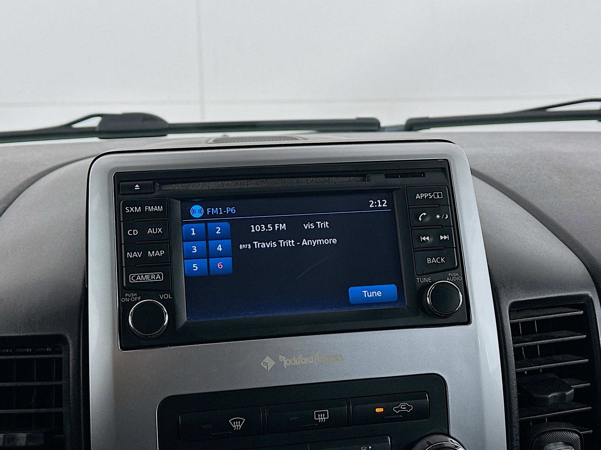 Used 2015 Nissan Titan PRO-4X image 19