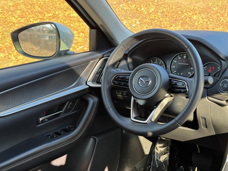 Used 2025 MAZDA CX-90 3.3 Turbo w/ Preferred Package image 13