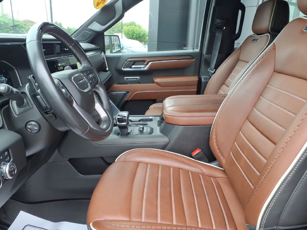 Used 2024 GMC Sierra 1500 Denali Ultimate AWD/4WD image 14