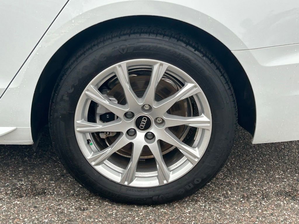 Used 2023 Audi A4 2.0T Premium w/ Convenience Package image 60