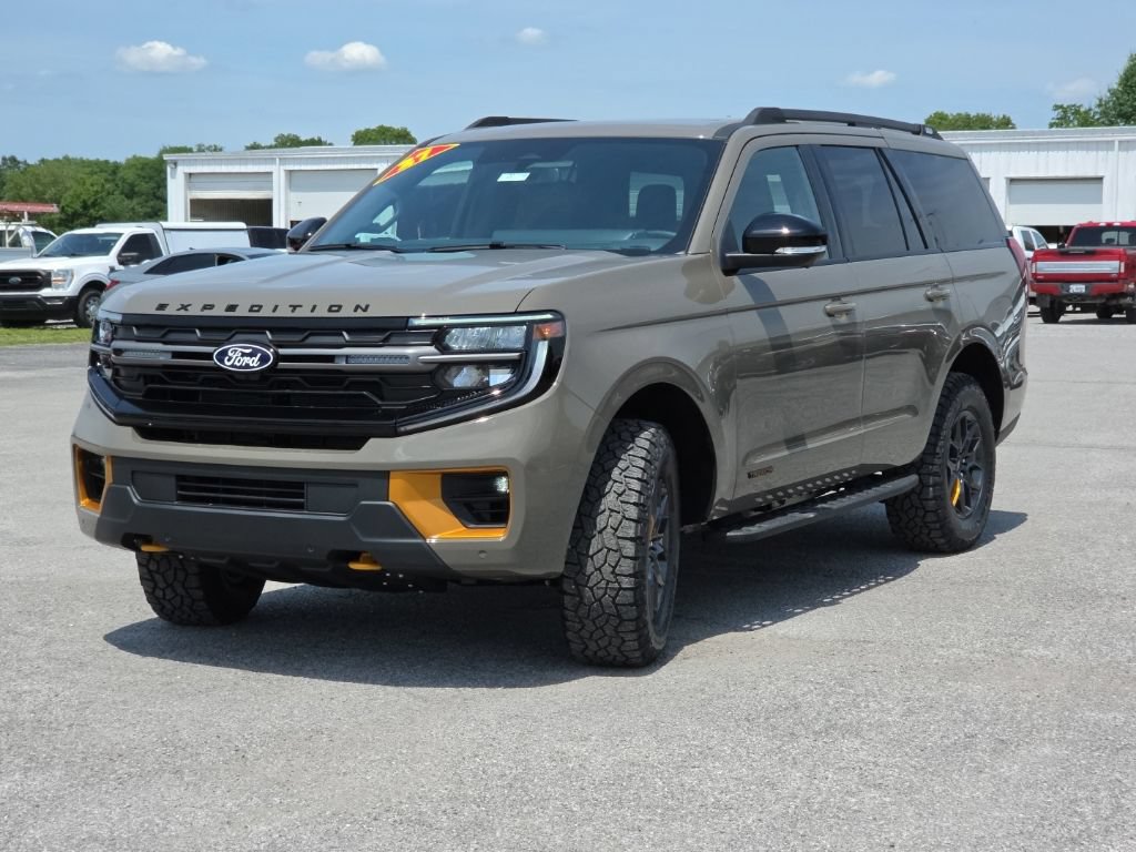 New 2027 Ford Expedition Tremor w/ Driver's Package AWD/4WD image 3