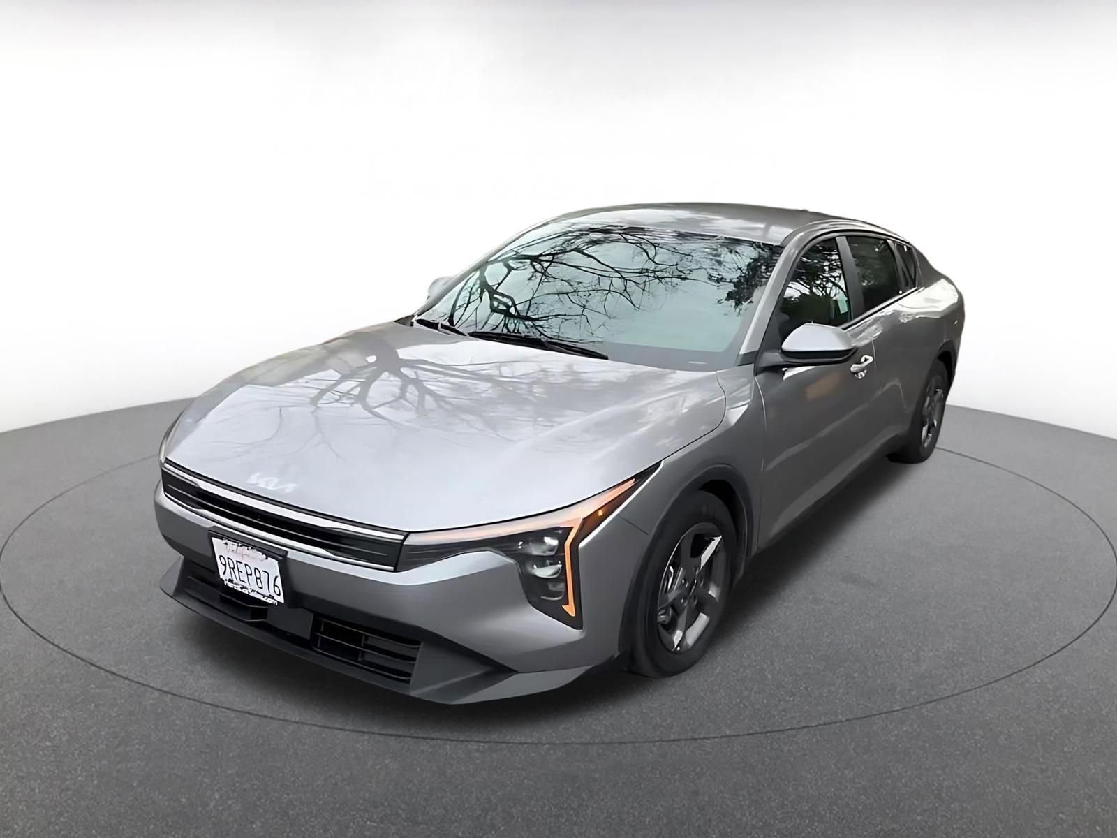 Used 2025 Kia K4 LXS image 7