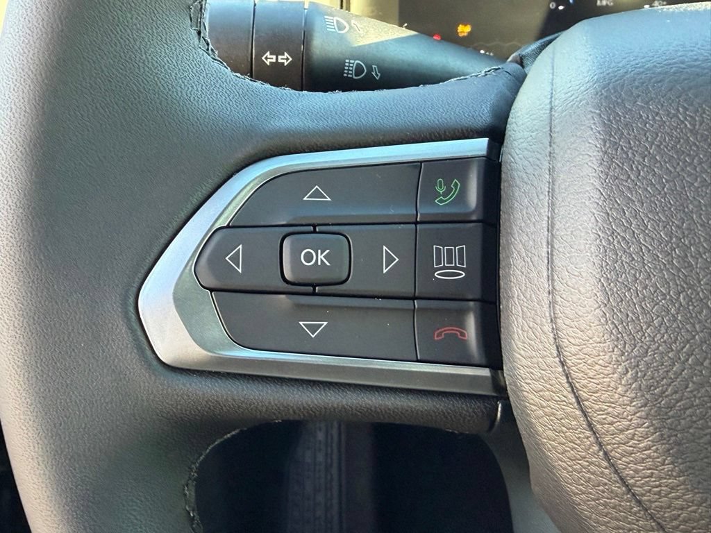 New 2026 Jeep Compass Limited w/ Sun, Sound & Navigation Group AWD/4WD image 17