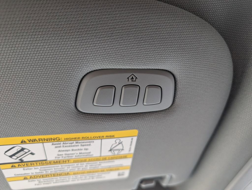 New 2026 Ford F250 Lariat w/ Black Appearance Package image 25