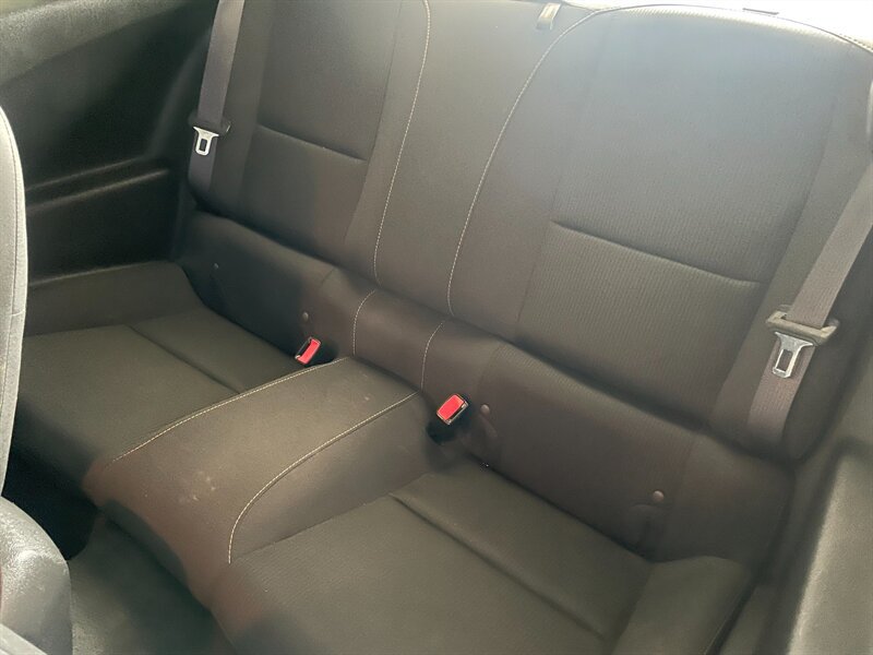 Used 2014 Chevrolet Camaro LT RWD image 13