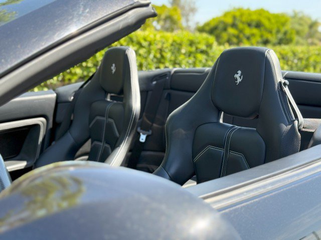 Used 2014 Ferrari California image 18