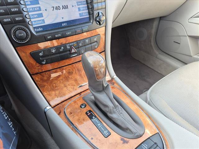 Used 2006 Mercedes-Benz E 500 Sedan image 11