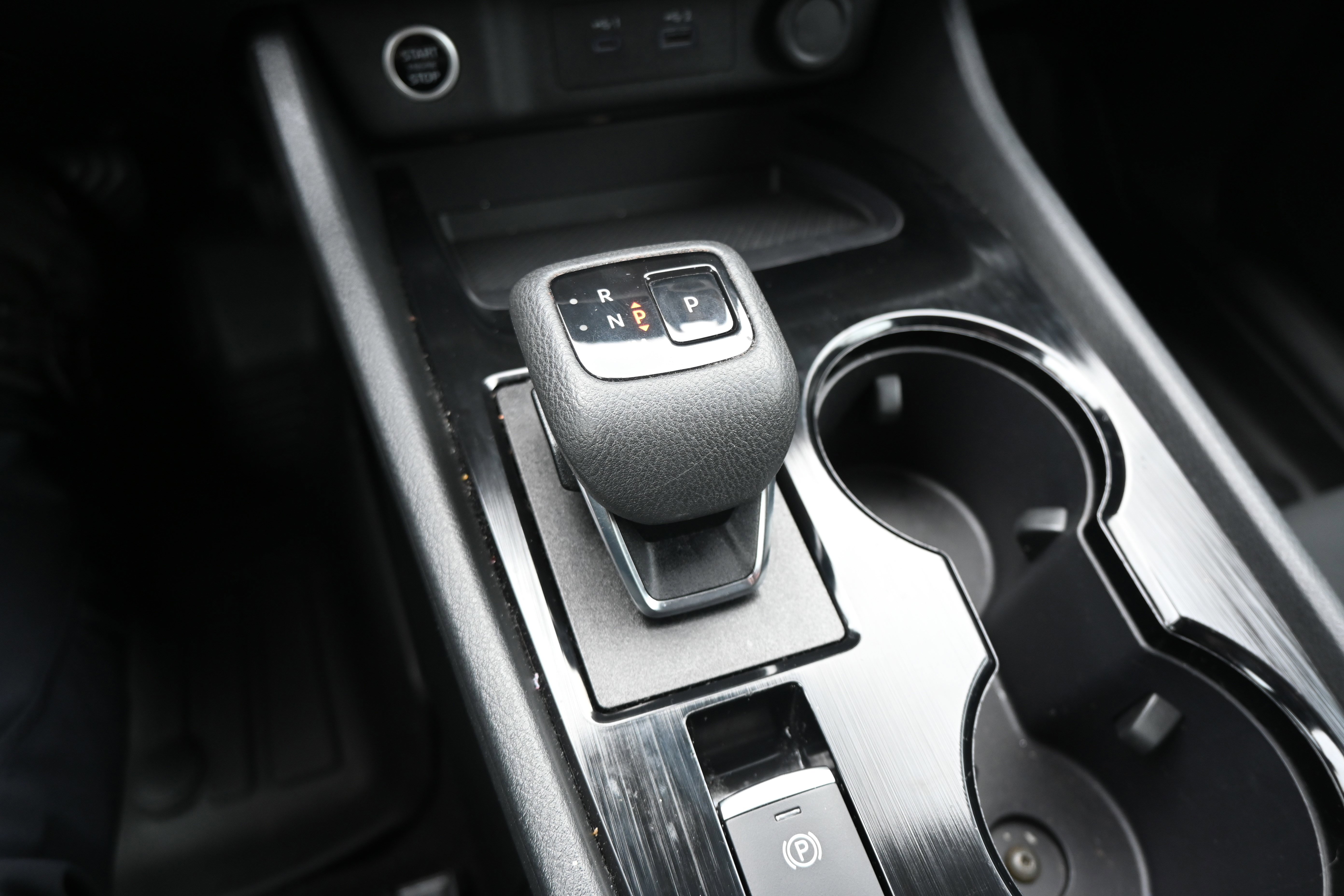 Used 2023 Nissan Rogue S image 26