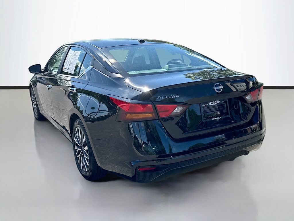 Certified 2025 Nissan Altima 2.5 SV FWD image 6