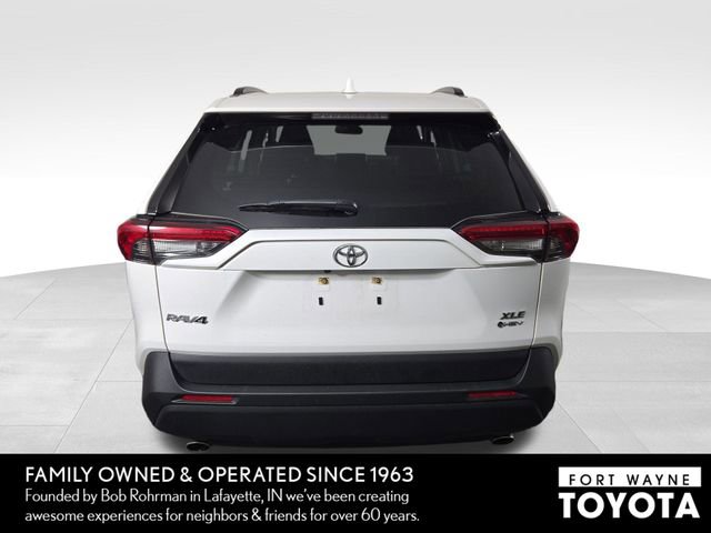 Used 2025 Toyota RAV4 XLE image 8
