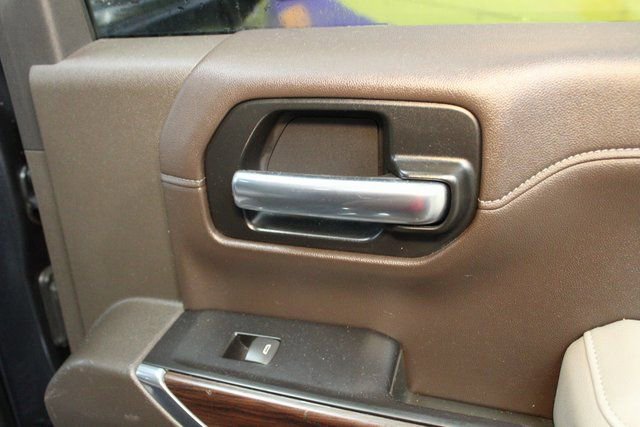 Used 2020 GMC Sierra 1500 SLT image 10