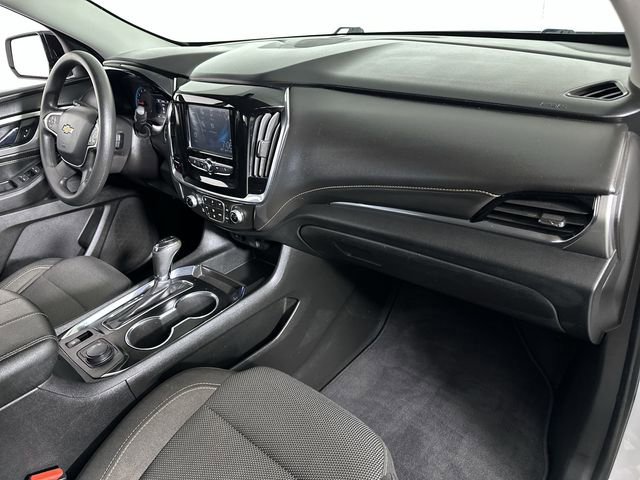 Used 2018 Chevrolet Traverse LS w/ LPO, Cargo Package FWD image 30